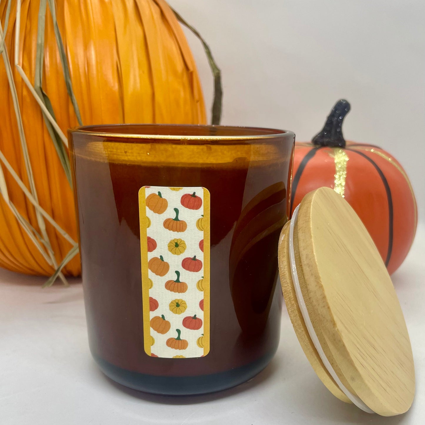 ROUNDED AMBER-PUMPKIN PATCH (Ready to Ship) - Jamcat Candles