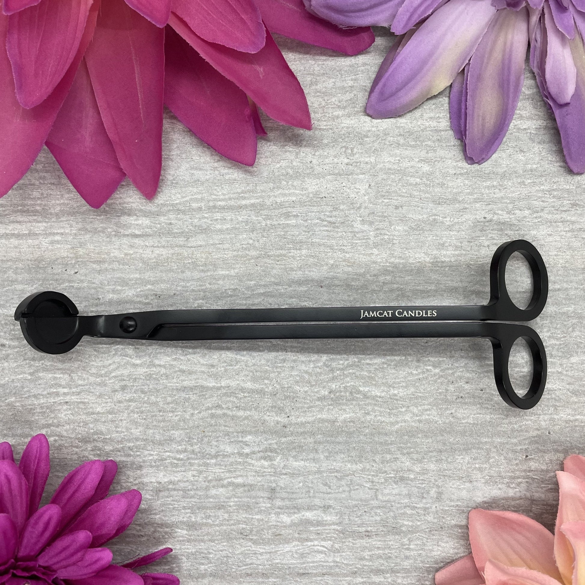 SNOWFLAKE (Ready to Ship) - Jamcat Candles